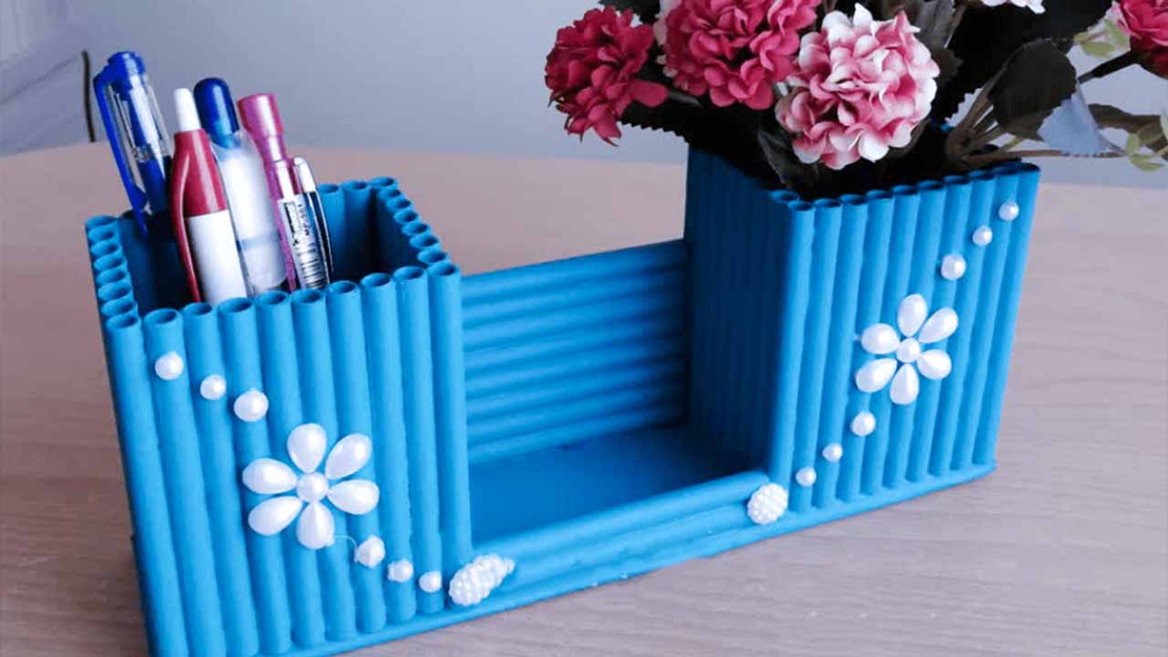 How To Make DIY Pen and Phone Holder from Waste Paper